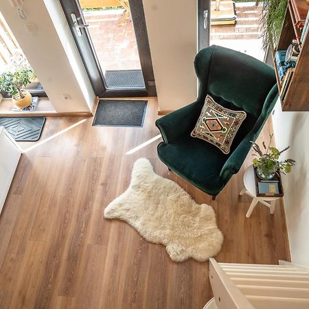 Apartman Spaleny Mlyn Lisnice Buitenkant foto
