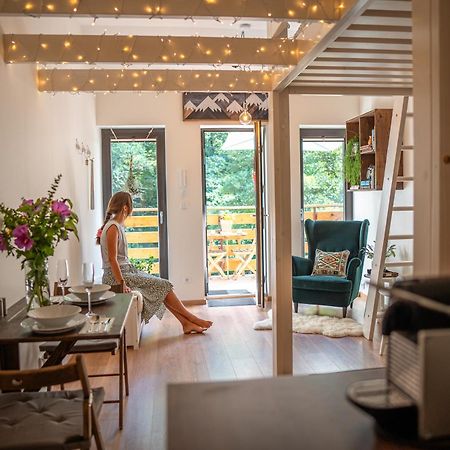 Apartman Spaleny Mlyn Lisnice Buitenkant foto
