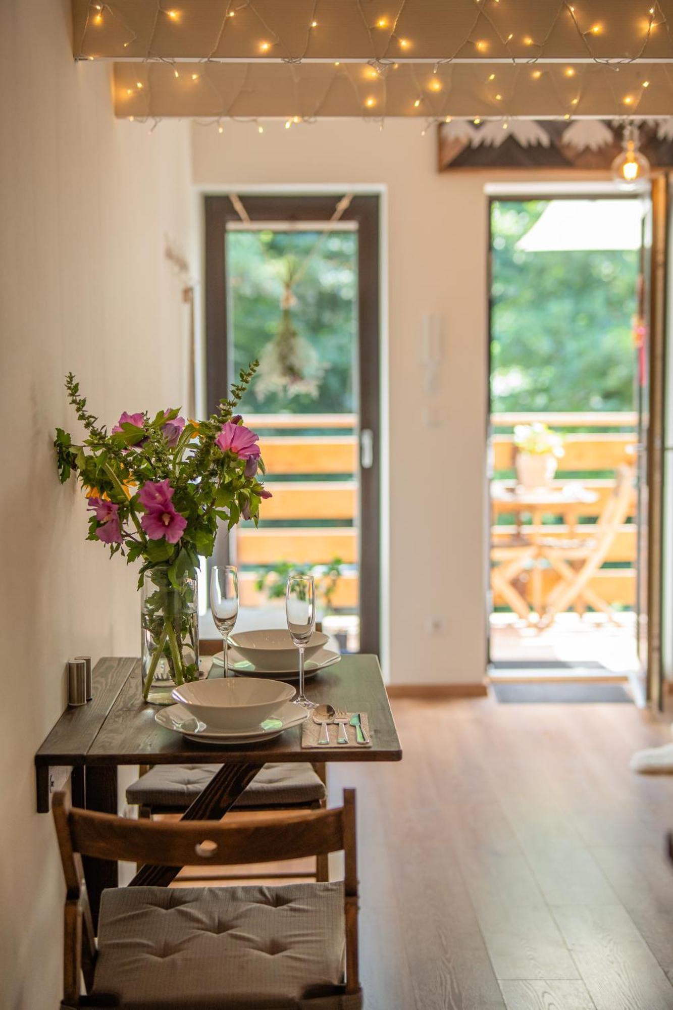 Apartman Spaleny Mlyn Lisnice Buitenkant foto