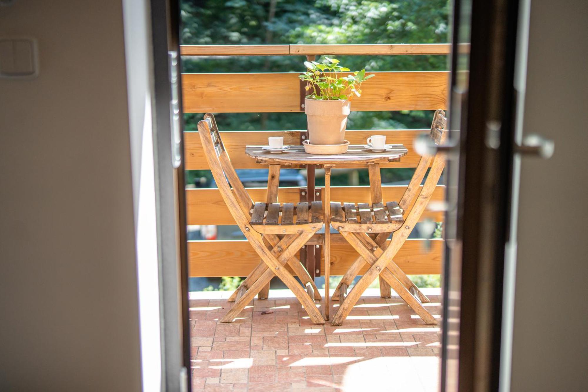 Apartman Spaleny Mlyn Lisnice Buitenkant foto